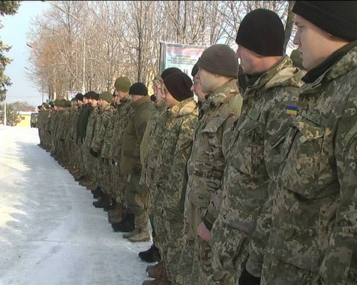Постамент встановили з нагоди ювілейної річниці Збройних Сил України - фото 1