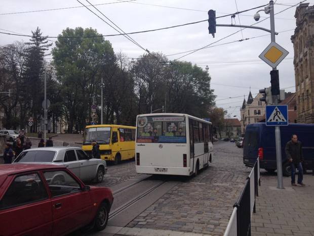 У центрі Львова не працюють світлофори - фото 1