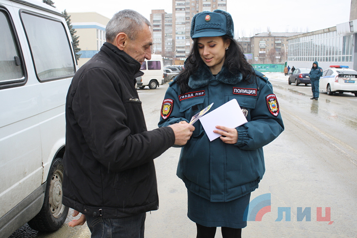 Підсумки тижня в "ЛНР": Українські страхи Карякіна та кінець алчевського тролейбуса - фото 7