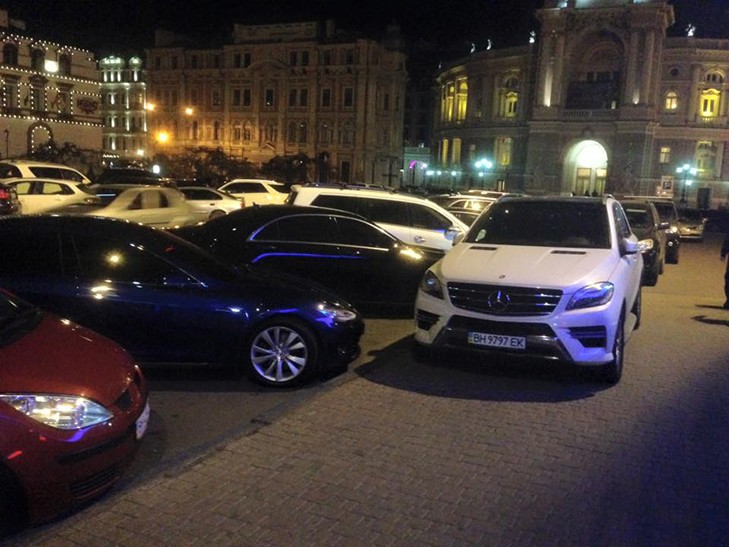 Автохами Одеси: Поліція сама сатє автохамами (ФОТО, ВІДЕО) - фото 3