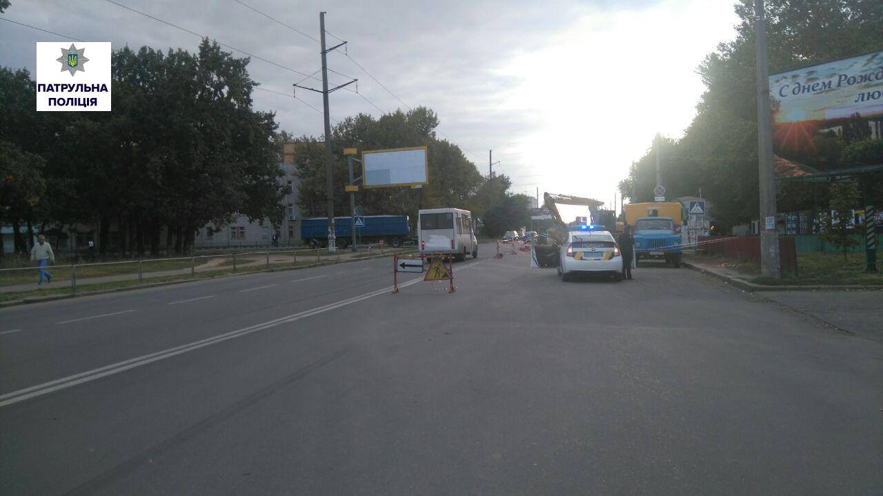 Миколаївських комунальників оштрафували за порушення ремонту каналізації