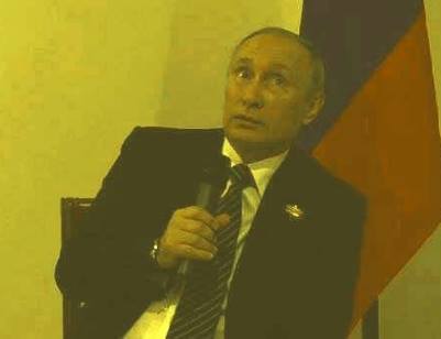 Ось так виглядає загнаний щур: Соцмережі сміються з переляканого Путіна (ФОТО) - фото 2