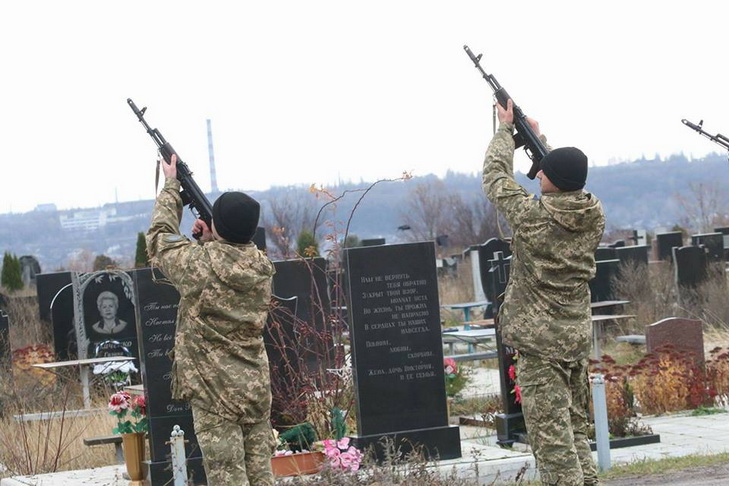 У Дніпрі поховали солдат, яких не вдалося ідентифікувати - фото 5