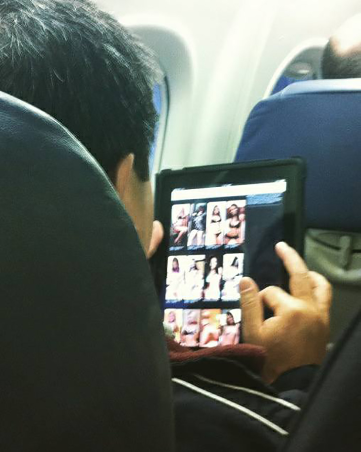 Культурний шок: 30 найогидніших пасажирів літаків (ФОТО 18+) - фото 12