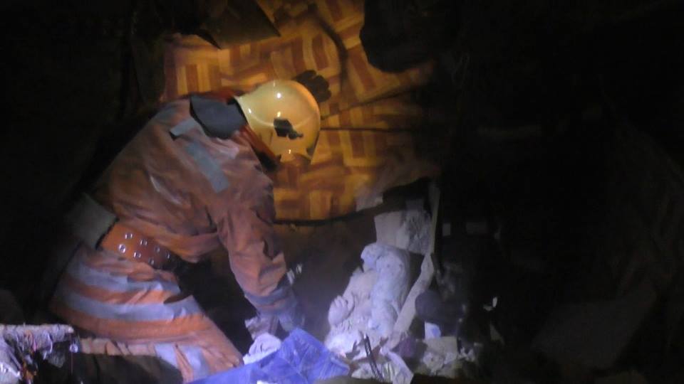 Жах нічного вибуху у Сумах на фото і відео зі зруйнованих осель - фото 7