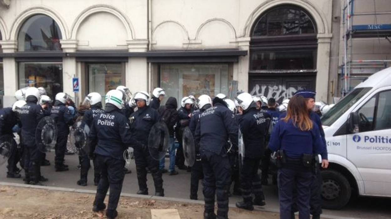 У Бельгії після протестів заарештували 70 антифашистів - фото 1