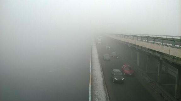Як смог "заполонив" усе навколо річки Дніпро в Києві - фото 3