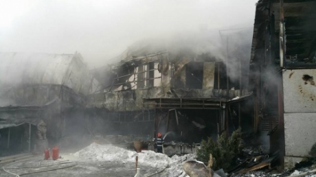 Від пожежі в Бухаресті постраждала 41 людина - фото 2