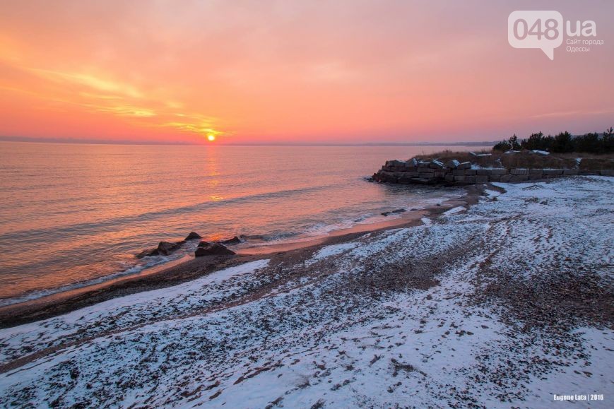 Одесити сфотографували дивовижний захід сонця (ФОТО) - фото 1