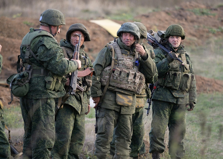 Підсумки тижня в "ДНР": Селфі в окопах та "кримське турне" Захарченка - фото 6