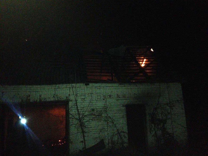 На Луганщині вночі горіла нафтобаза (ФОТО) - фото 2