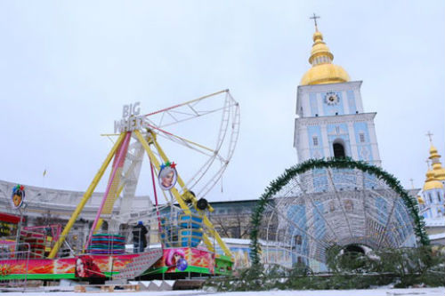 Свято наближається: Для киян готують колесо огляду, різдвяний ярмарок й казкову ялинку  - фото 3