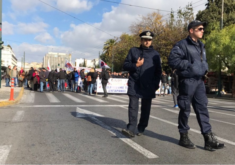 Профспілки Греції почали загальний страйк (ФОТО, ВІДЕО) - фото 2
