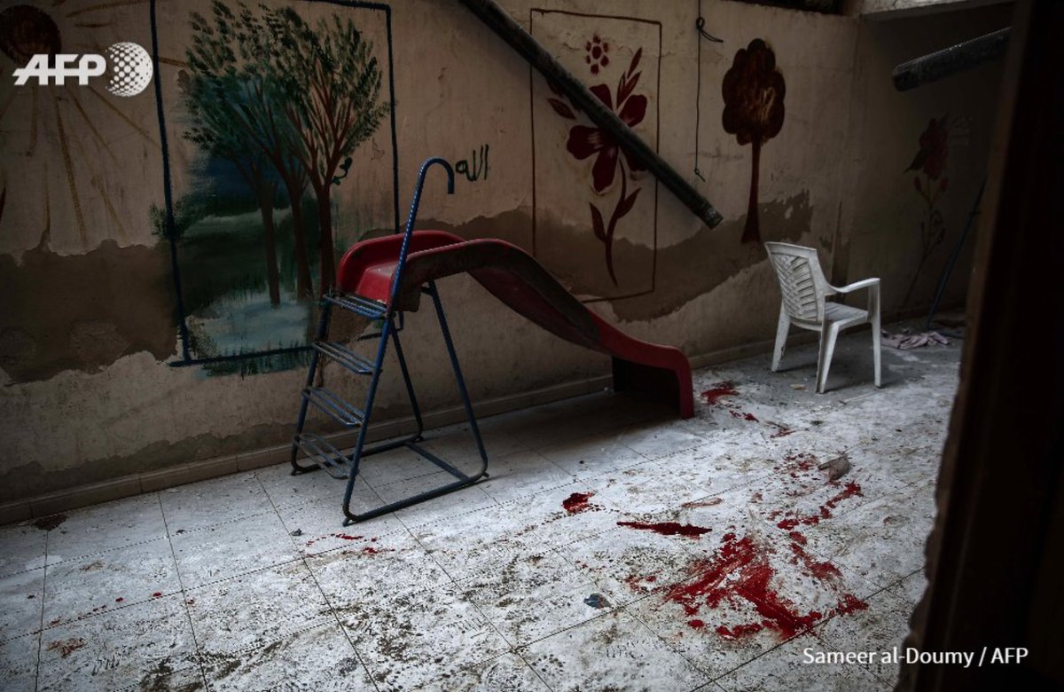 У Сирії завдали авіаудару по дитячому садку: загинуло 6 дітей (ФОТО 18+) - фото 1