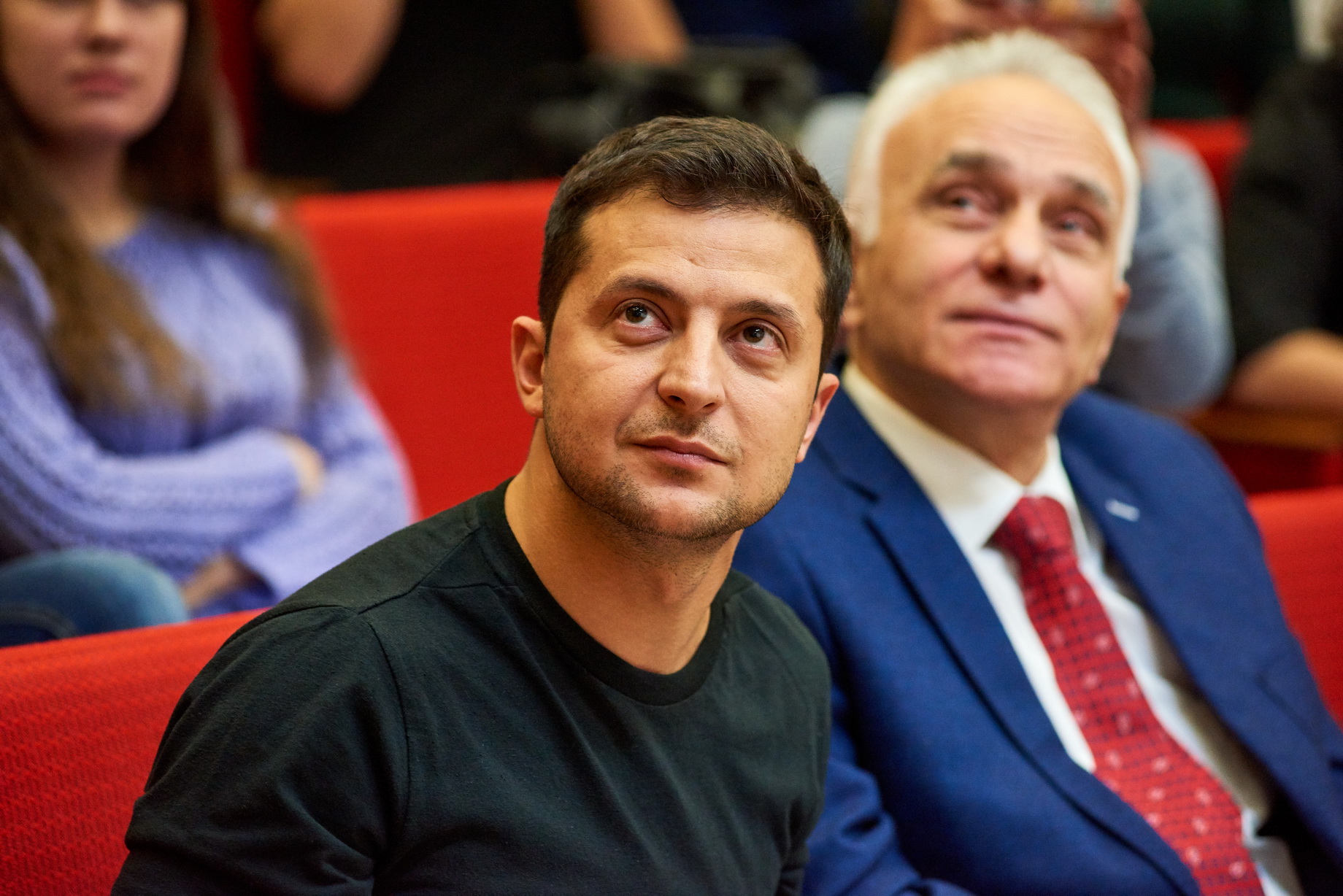 Володимир Зеленський та Соломія Вітвіцька закликали молодь не їхати з України - фото 2 Володимир Зеленський та Соломія Вітвіцька закликали молодь не їхати з України - фото 2