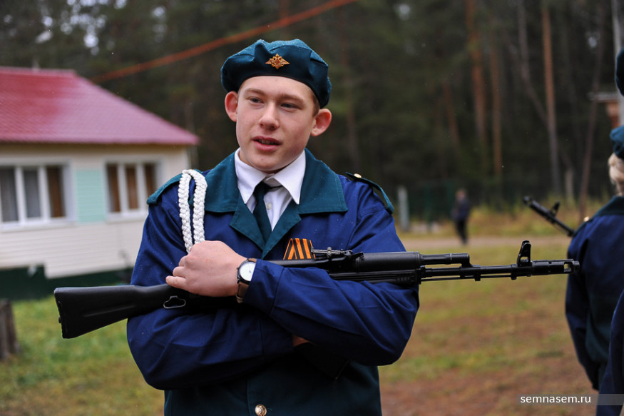 Як на Росії готують юних терористів до війни на прикладі Мотороли (ФОТО) - фото 13