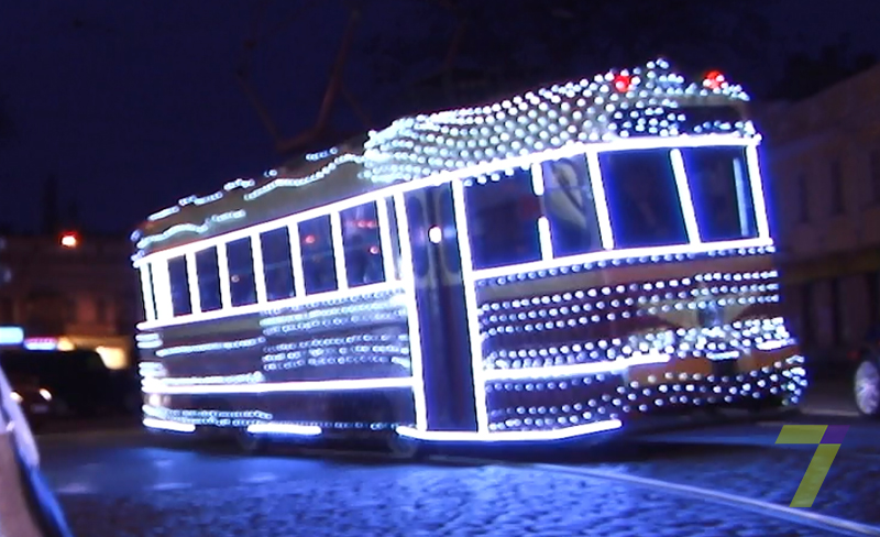 У новорічні свята на одеських трамвайних маршрутах з'являться святкові вагони - фото 1