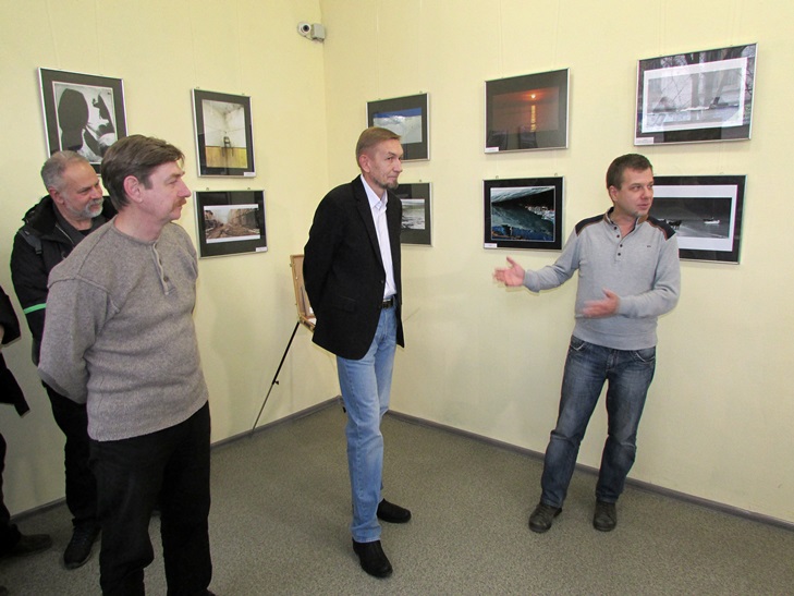 У Кропивницькому екс-прокурор області відкрив персональну виставку фотографій  - фото 1