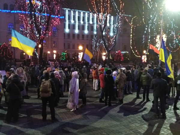 У Дніпрі відбувся смолоскип ний марш на честь Бандери - фото 1