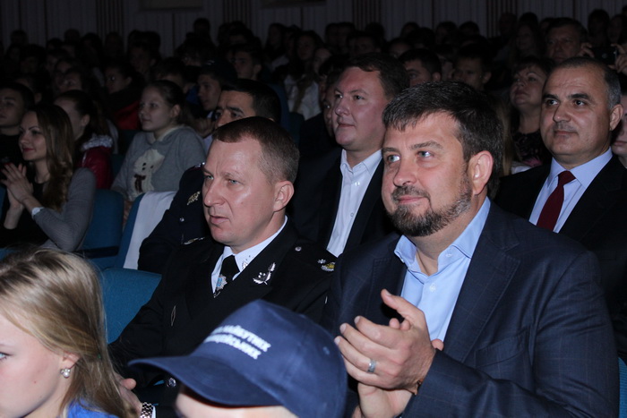 До Краматорська завітали майбутні поліцейські з усієї Донеччини (ФОТО) - фото 3