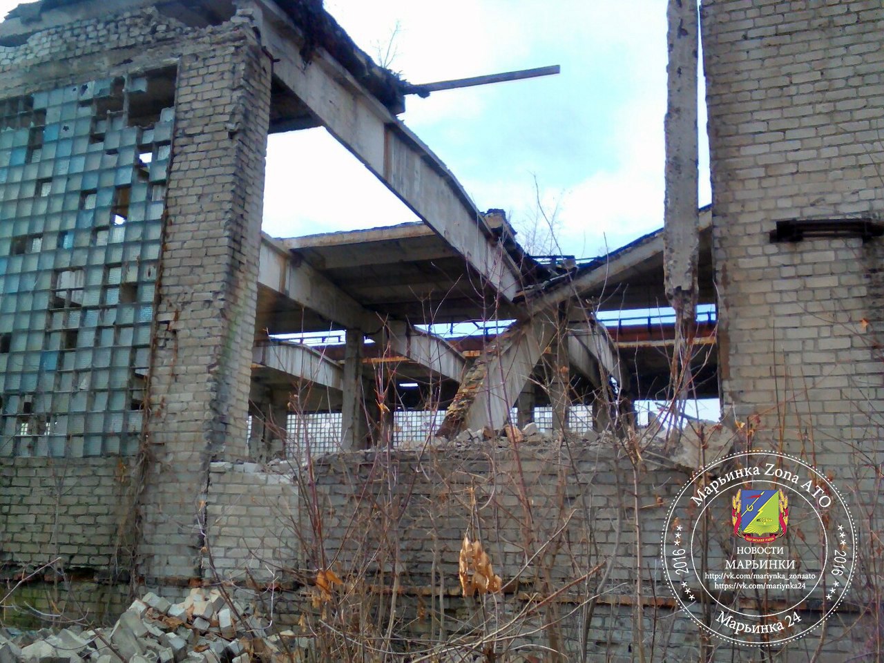 Як "русський мір" знищив у Мар`їнці одне з найпотужніших підприємств СРСР (ФОТО) - фото 1