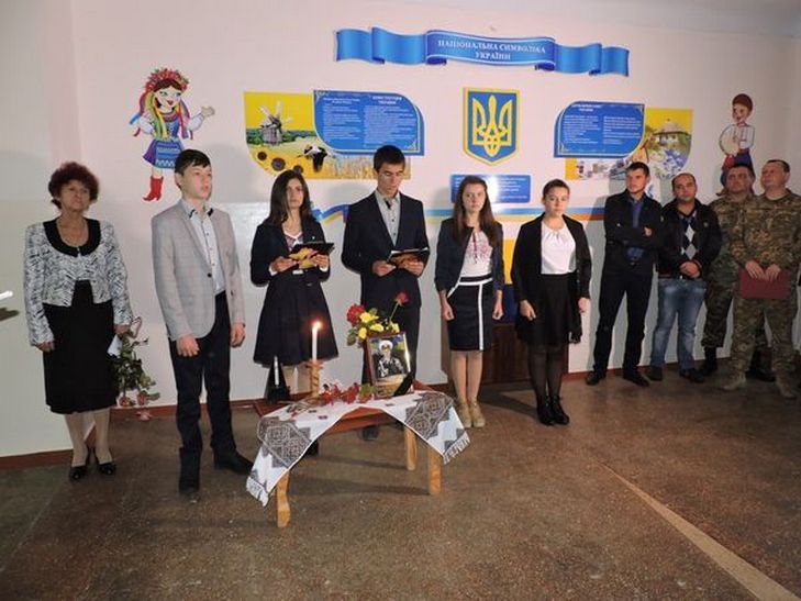 На Одещині відкрили меморіальну дошку на честь загиблого воїна АТО (ФОТО) - фото 2
