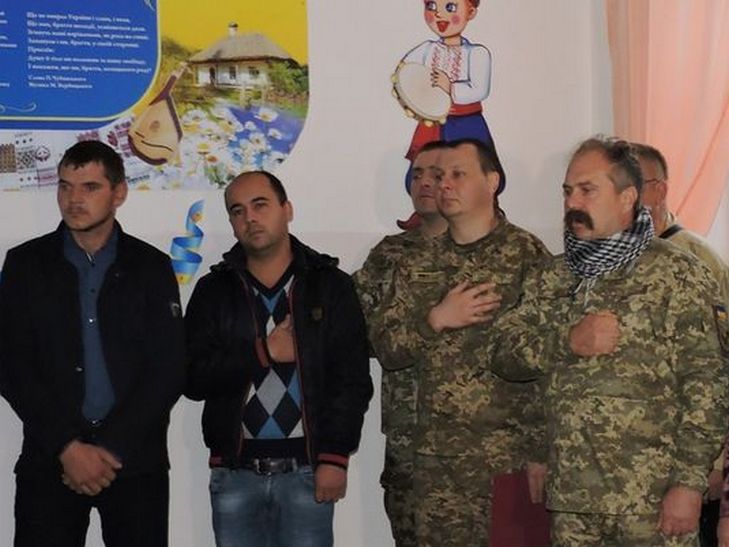 На Одещині відкрили меморіальну дошку на честь загиблого воїна АТО (ФОТО) - фото 3