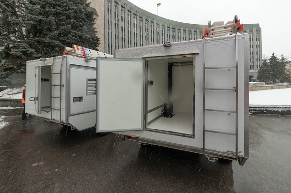 У Дніпрі закупили спеціальні автівки для безпритульних тварин - фото 1 У Дніпрі закупили спеціальні автівки для безпритульних тварин - фото 1