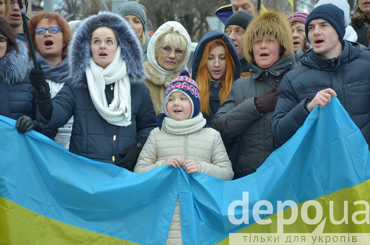 Вінничани відзначили День Соборності "ланцюгом єднання"  - фото 13