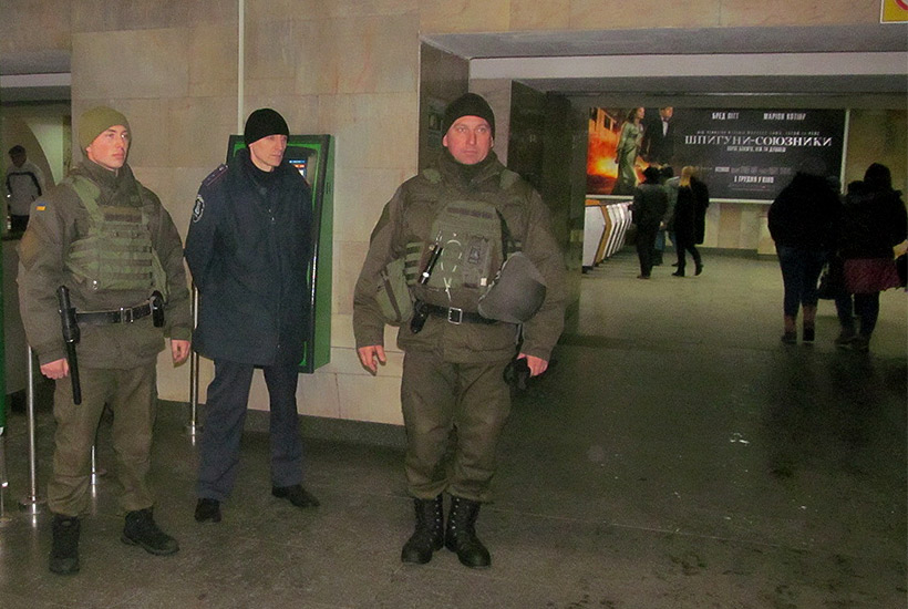 Харківських гвардійців відправили охороняти Київ (ФОТО)  - фото 2