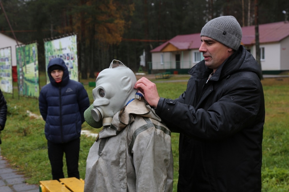 Як на Росії готують юних терористів до війни на прикладі Мотороли (ФОТО) - фото 3