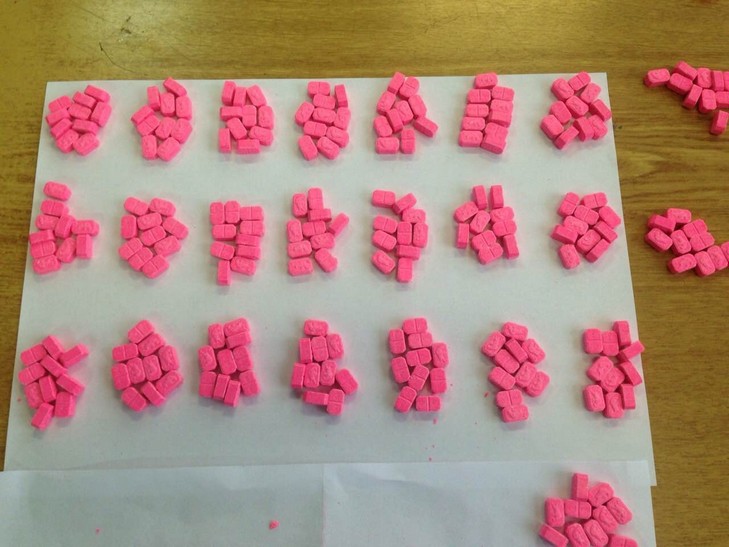 На Одещині СБУ перекрила контрабандний канал поставок наркотиків в Україну по пошті - фото 2