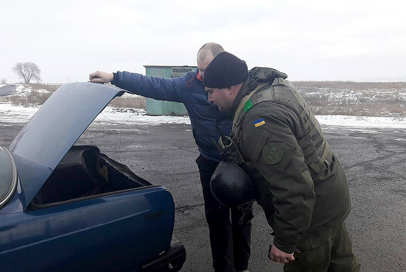 Харківські гвардійці зупинили контрабанду металу в АТО (ФОТО)  - фото 2
