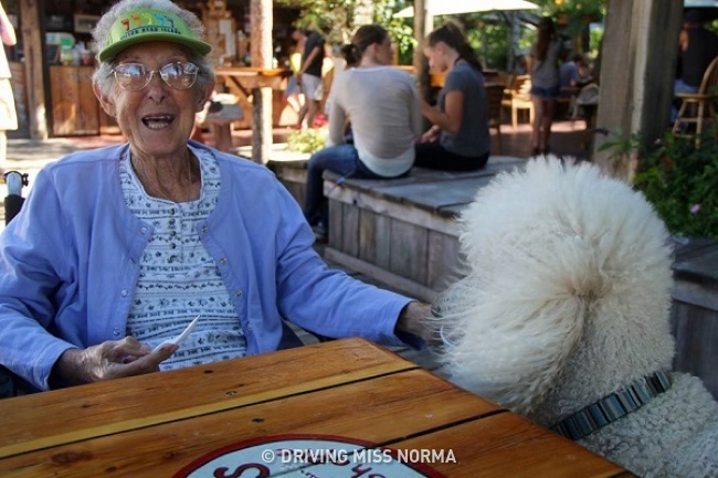 Як 90-річна бабуся з онкодіагнозом подорожує світом - фото 3