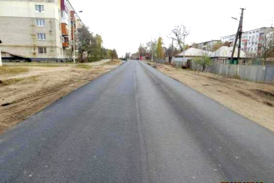 На Харківщині відремонтували "вбиту" ділянку дороги "Безлюдівка - Хорошеве" - фото 1