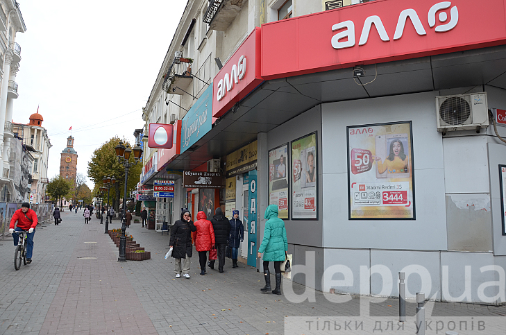 Як у Вінниці борються з хаосом вивісок та реклами - фото 2