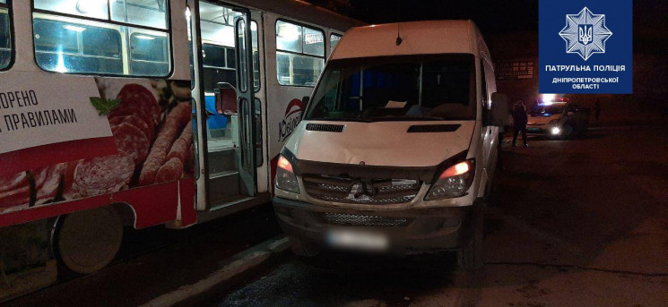 П'яний водій мікроавтобуса збив пасажирі…