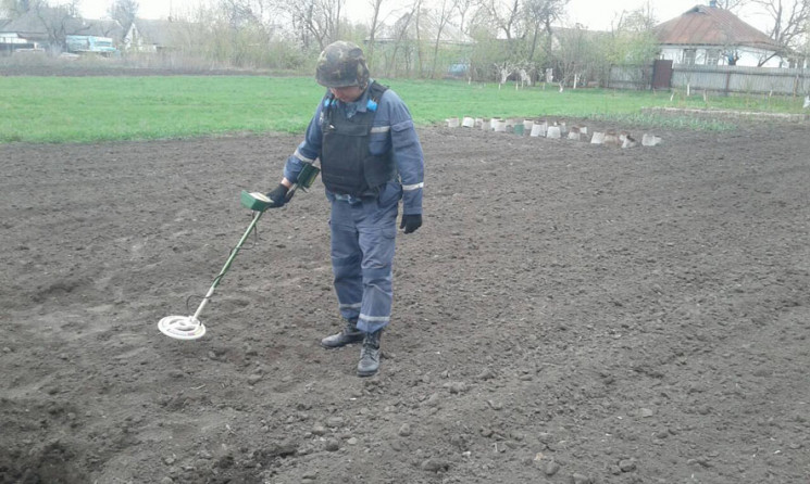 "Мінне" поле: У Чутівському районі Полта…