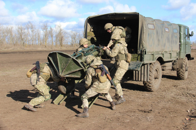 ООС: Боевики десять раз нарушили режим т…