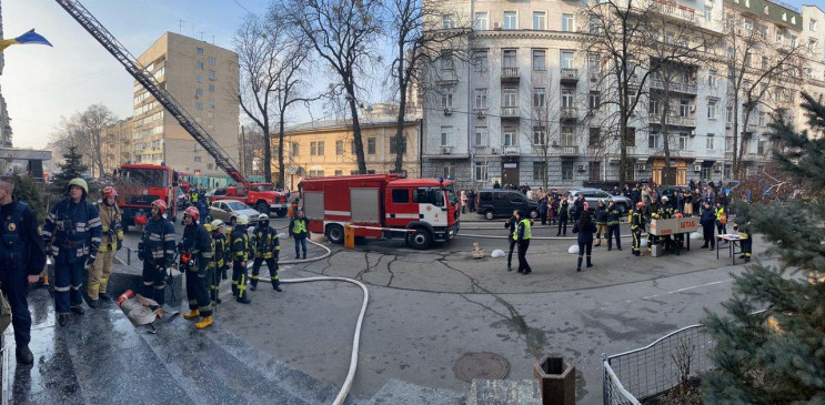 Столичні рятувальники розповіли подробиц…