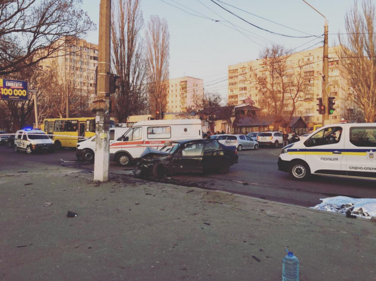 Одеські поліцейські шукають очевидців см…
