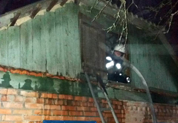 У Полтаві пожежа охопила приватний будин…