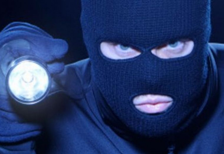 На Тернопільщині на родину фермерів напа…