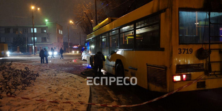 Смертельна ДТП у столиці: Тролейбус убив…