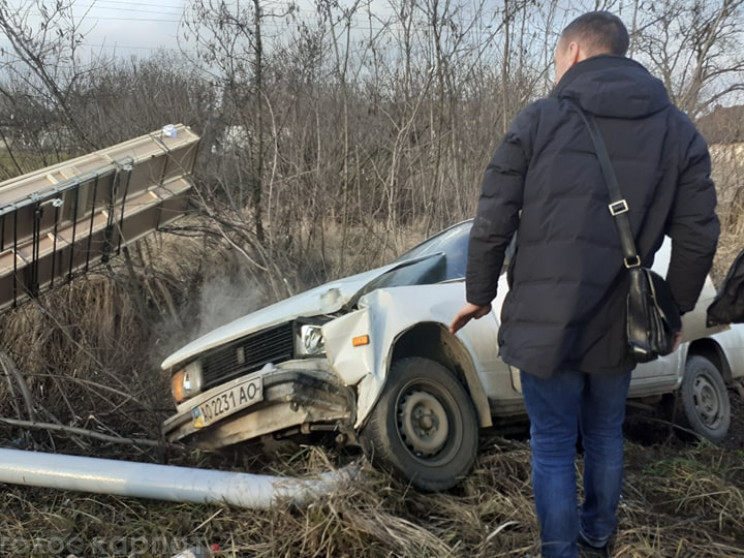 ДТП на Ужгородщині: Автомобіль "злетів"…