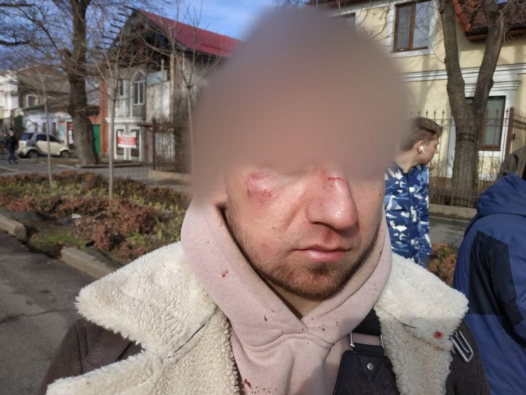 В Николаеве очевидцы избили водителя, ус…