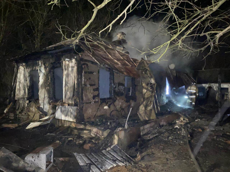 У Абінському районі під час пожежі в буд…