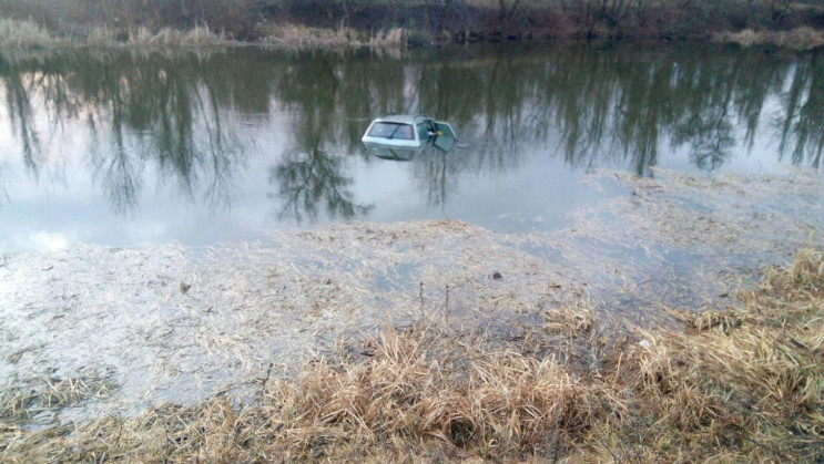 На Кропивниччині витягли з річки потопле…