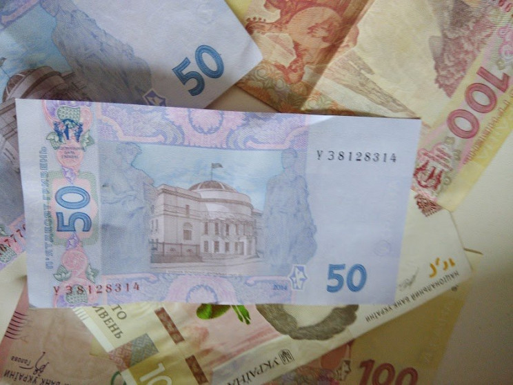 Власти Полтавы выделил почти 2,5 млн грн…