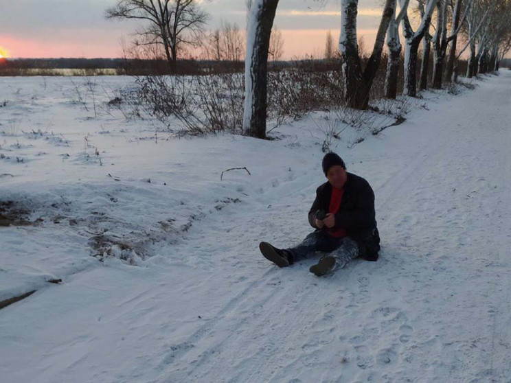 В Днепре на Монастырском острове замерзш…